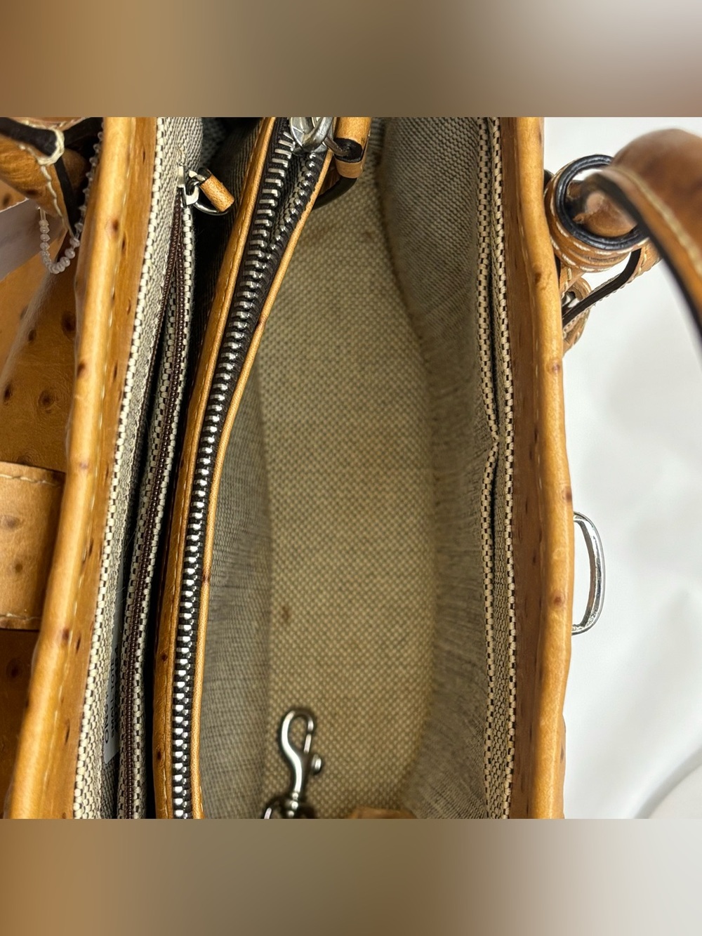Vintage Dooney & Bourke Ostrich Embossed Leather Satchel Tan w/ Duck Charm - Picture 10 of 14
